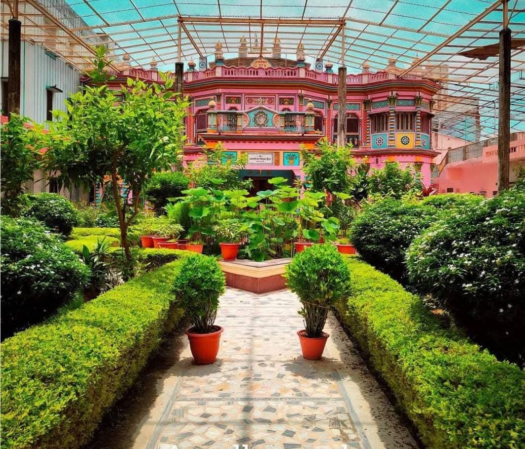Sri Janaki Mahal Trust - Spiritual Dharmshala in Ayodhya with beautiful architecture and peaceful courtyard